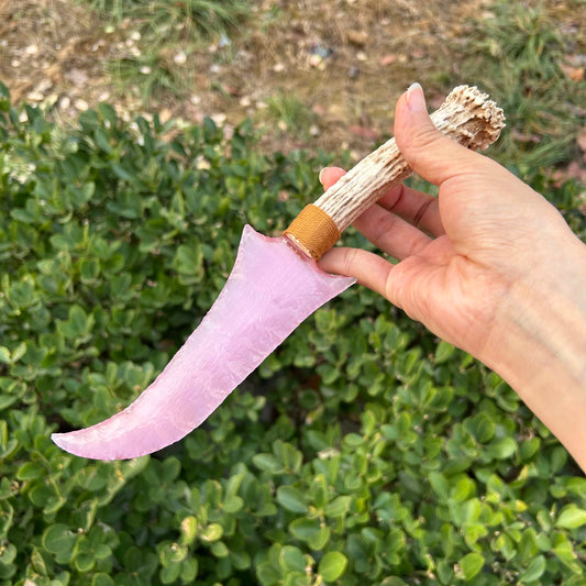 Pure Iris｜Pink Cat's Eye gemstone Hunting Knife.