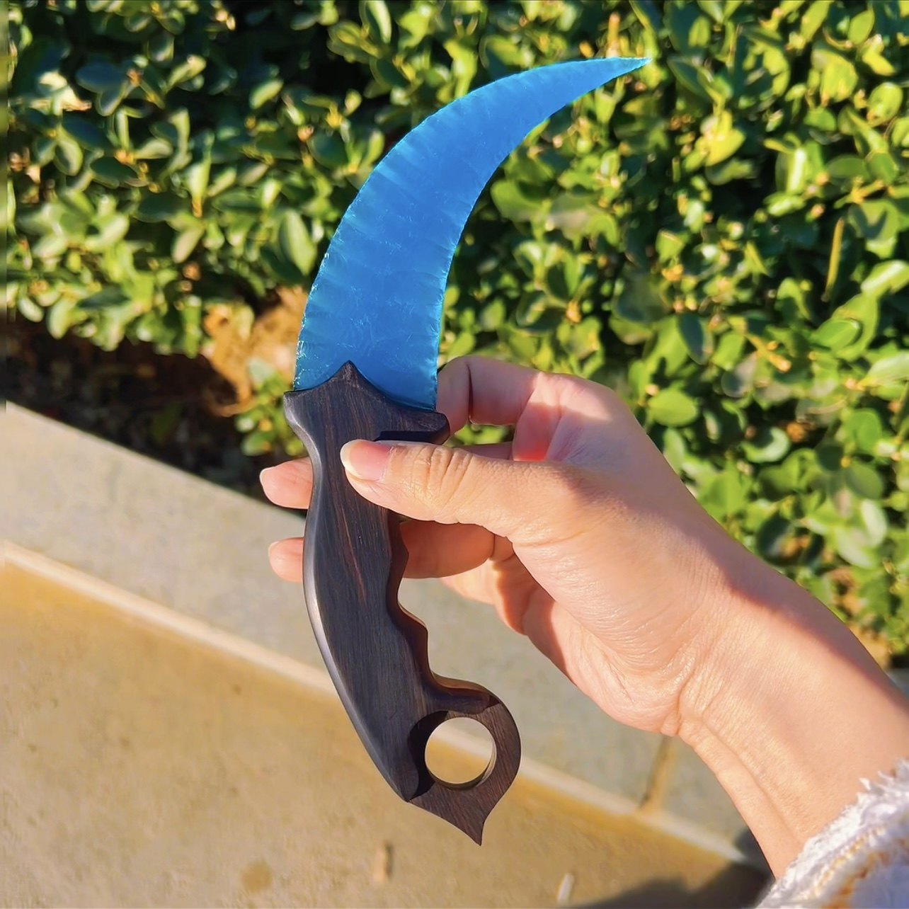 Peacock Glamour｜Peacock Blue Cat's Eye gemstone Karambit