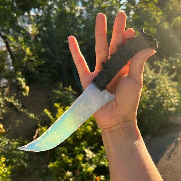 Aurora Edge｜Opal gemstone Hunting Knife.