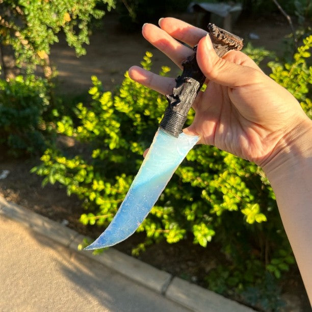 Aurora Edge｜Opal gemstone Hunting Knife.